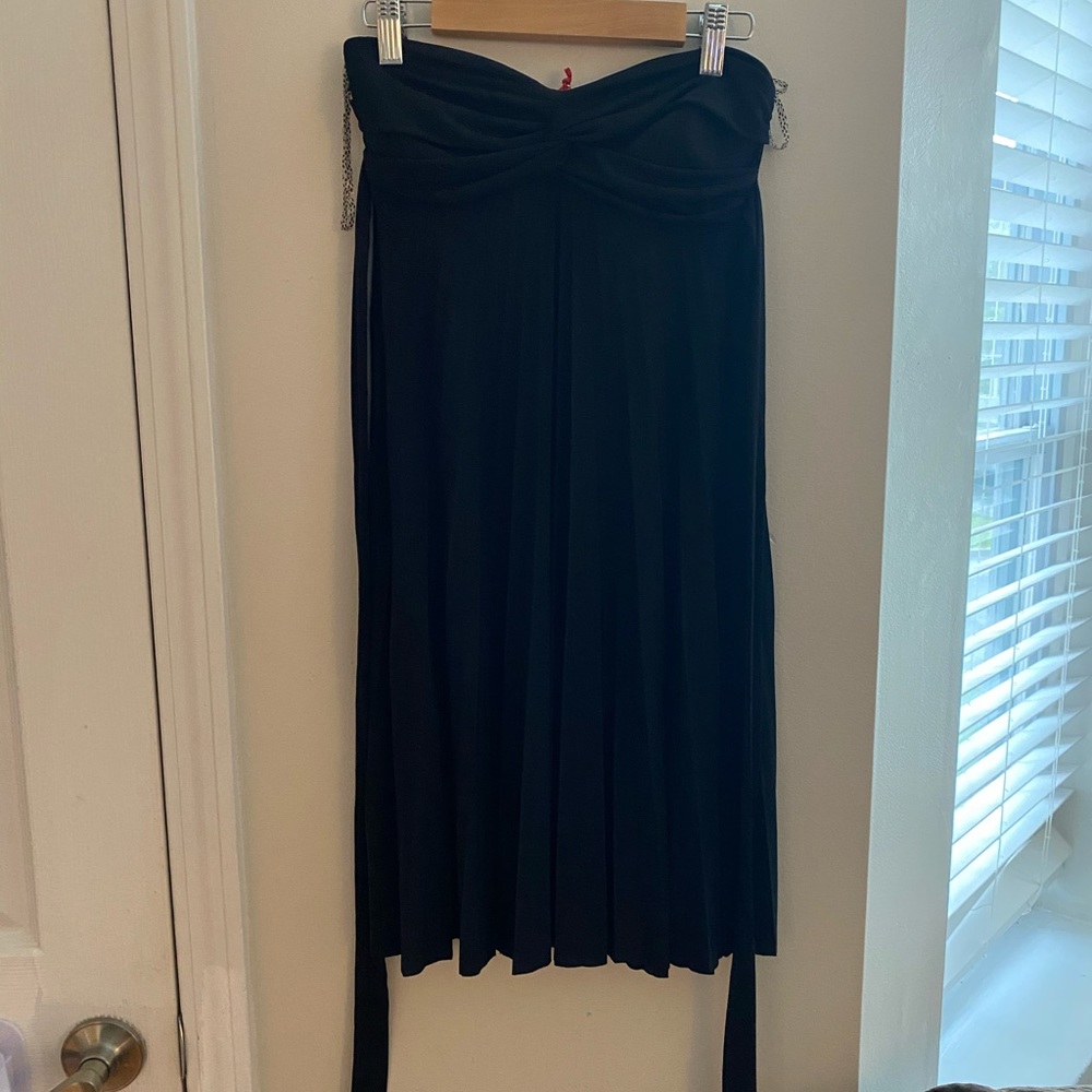NWT BLACK STRAPLESS DRESS